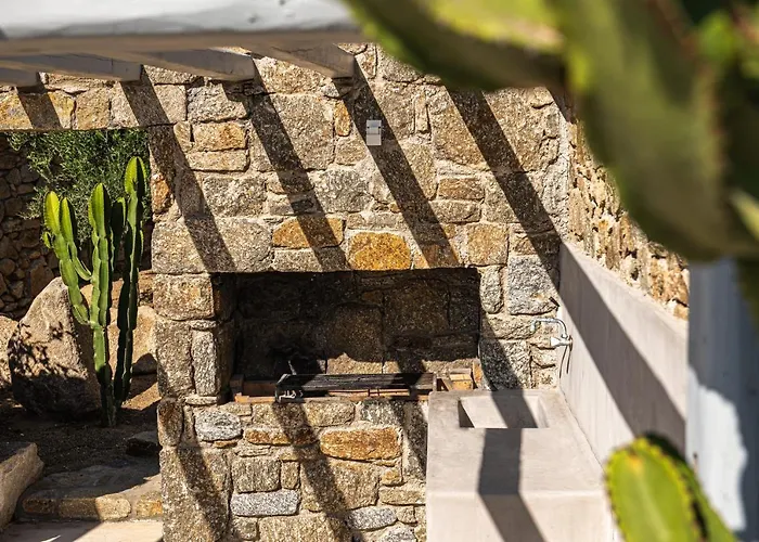 Dreamlike Mykonos オルノス