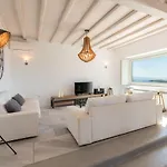 Dreamlike Mykonos *