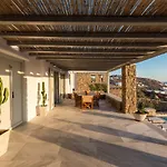 Dreamlike Mykonos أورنوس