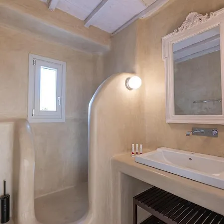 Dreamlike Mykonos Villa