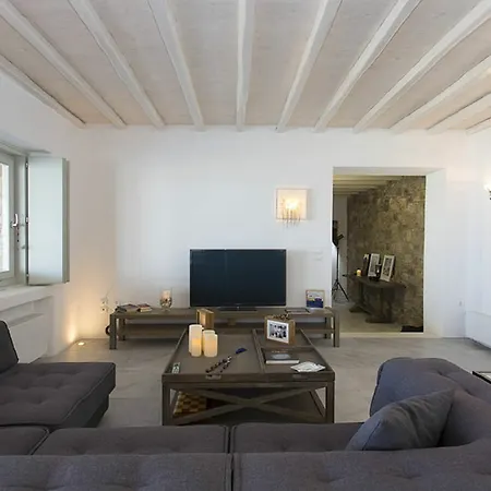 Dreamlike Mykonos Villa *